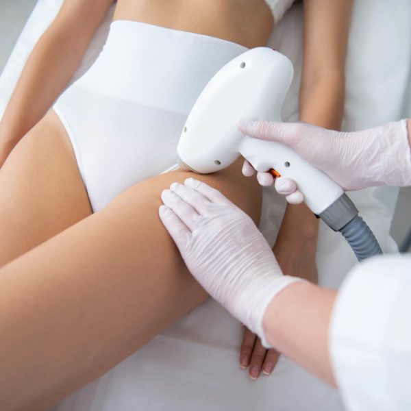 Depilación Triláser Rebaje completo Piernas completas Medio brazos