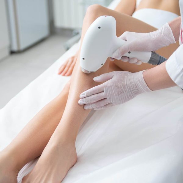 Depilación Triláser Pierna completa + Rebaje completo + Interglúteo + Axila+empeine